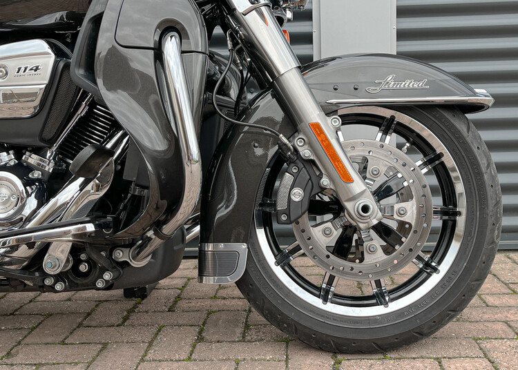*Elektra glide ultra limited 2019 FLHTK