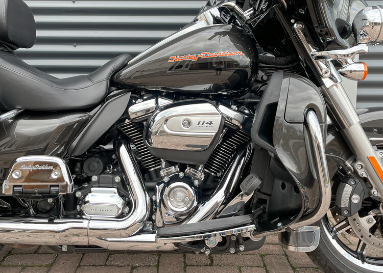 *Elektra glide ultra limited 2019 FLHTK