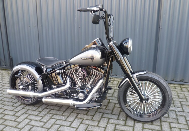 SOUTH-EAST BOBBER GOES USA