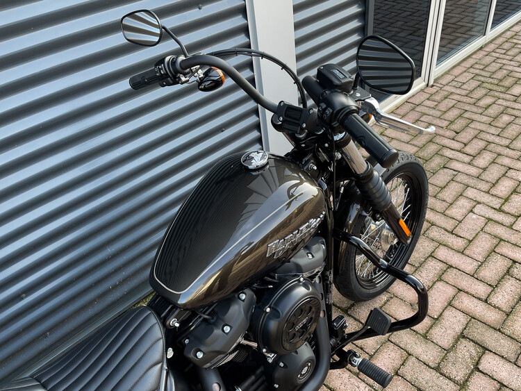 *Streetbob FXBB 107CI 2019