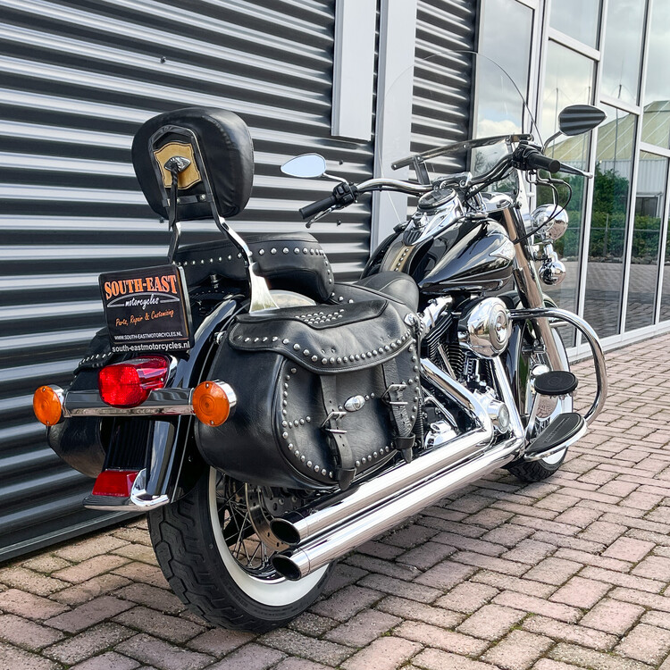 heritage softail classic flstc 2010