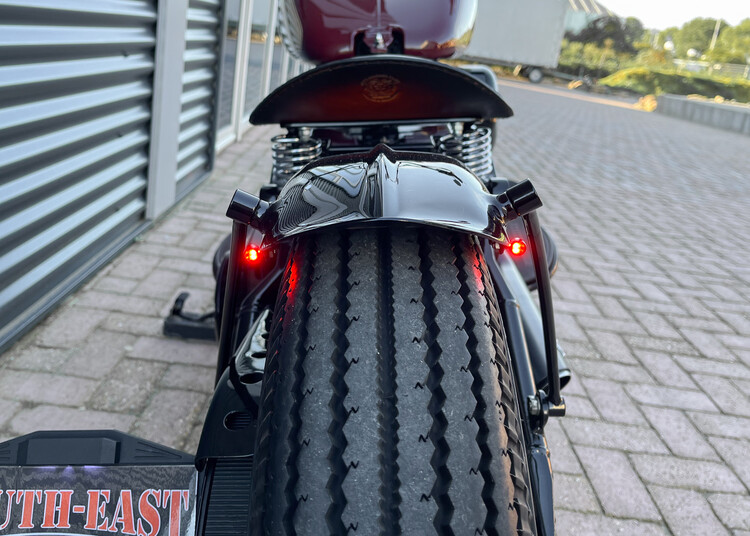 *Fatboy 2000 'Burgundy Bobber'