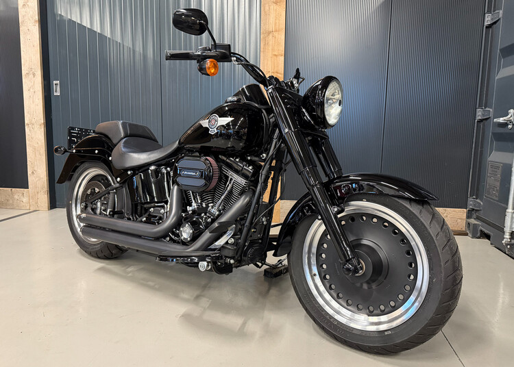 *FLSTF S Fatboy S 1800 2016