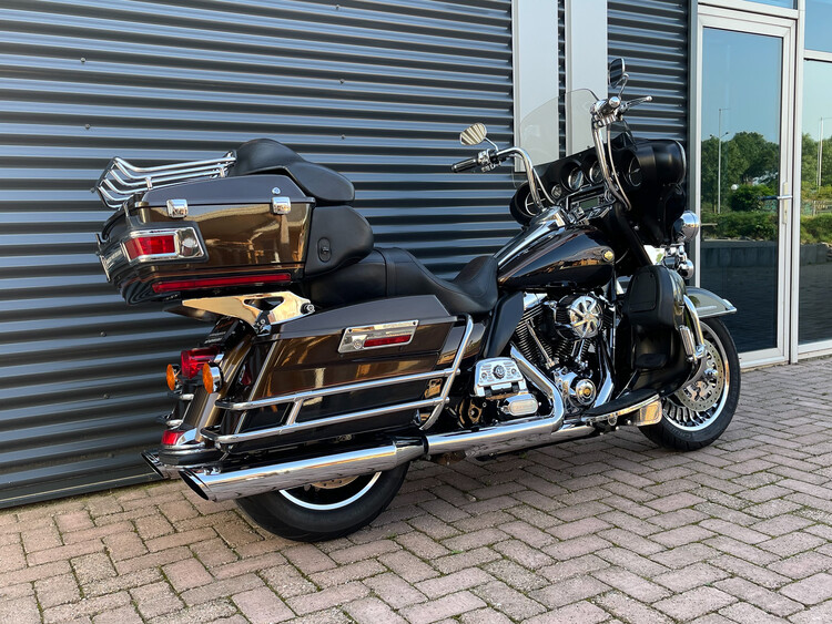 *Electra Glide Ultra Limited 2013 FLHTCU