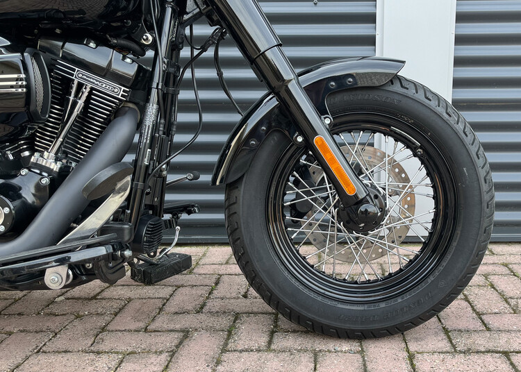 *Softail Slim 2016 FLSS
