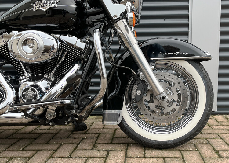 *Road King Classic 2013 FLHRC