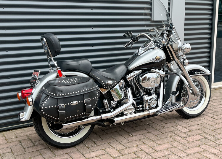 Heritage softail classic 2003