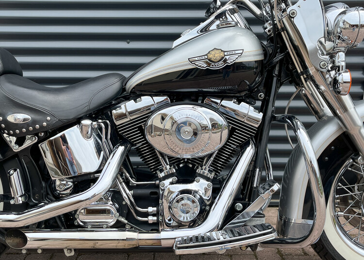 Heritage softail classic 2003