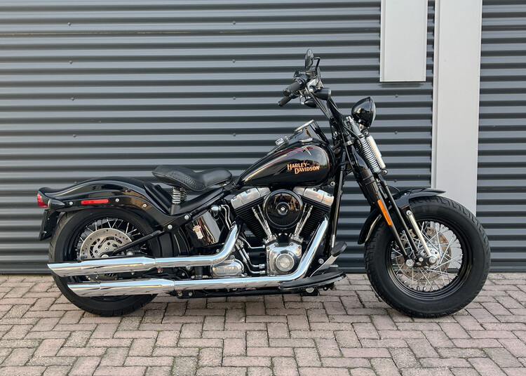 Crossbone 2008 FXSTB