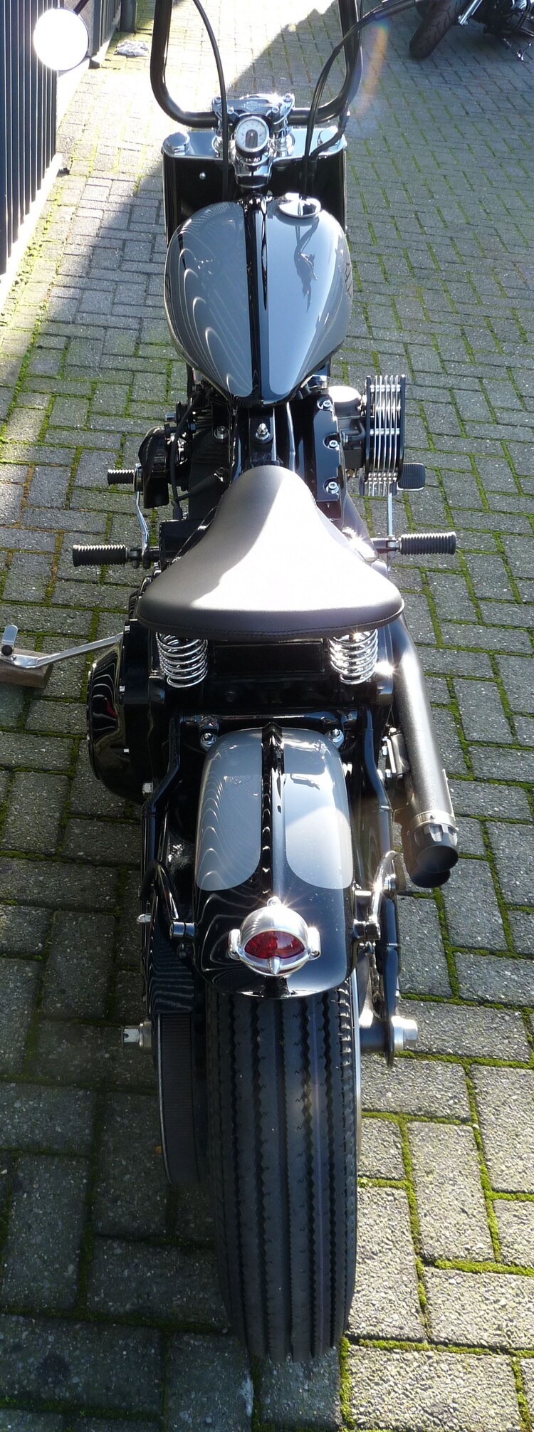 Nardo Grey Bobber 2004