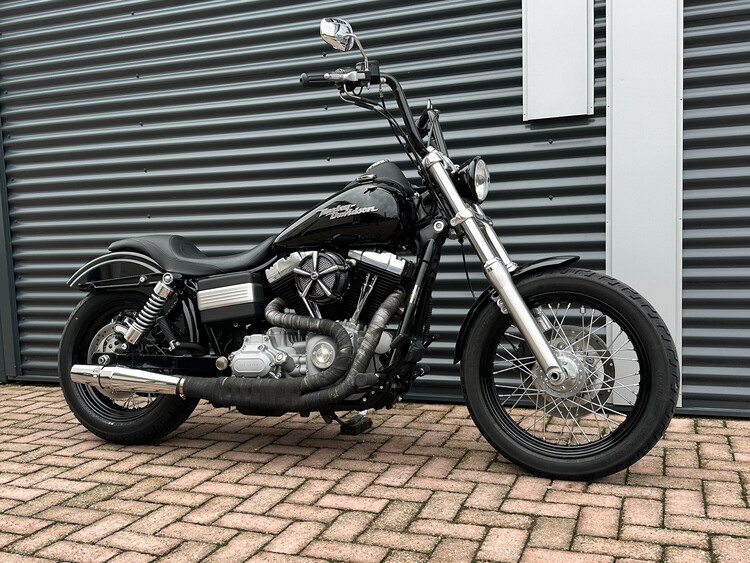 *Dyna Streetbob FXDB 96CI 2009