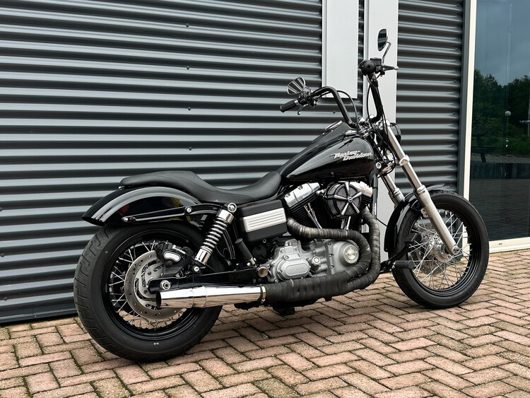 *Dyna Streetbob FXDB 96CI 2009