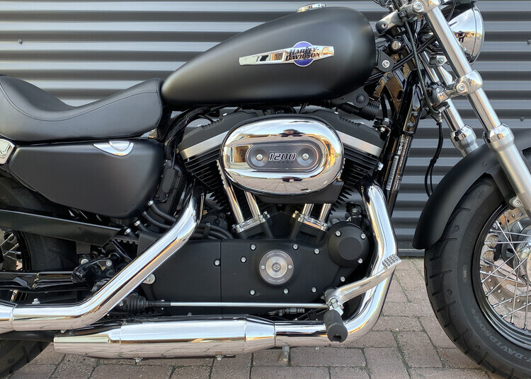 *Sportster 2015 XL 1200 CB