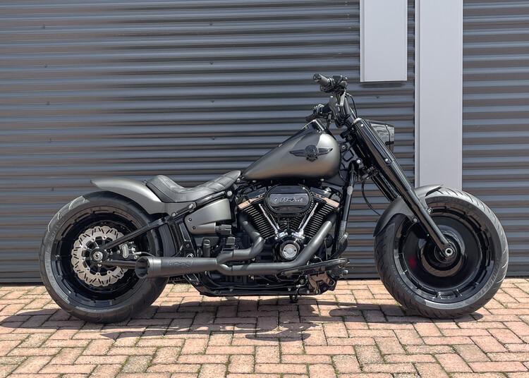 *Fatboy Custom FLFB 2020 'Night Beast'