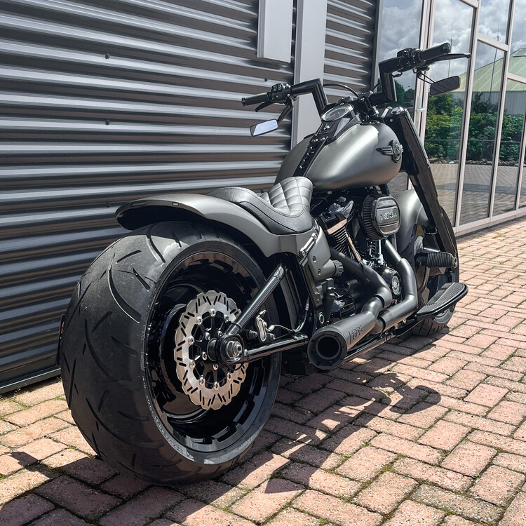 *Fatboy Custom FLFB 2020 'Night Beast'