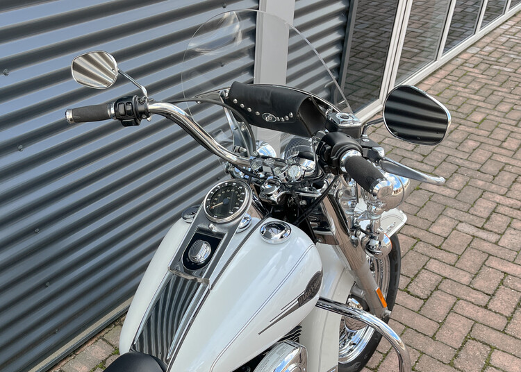 Heritage softail classic 2006 FLSTC
