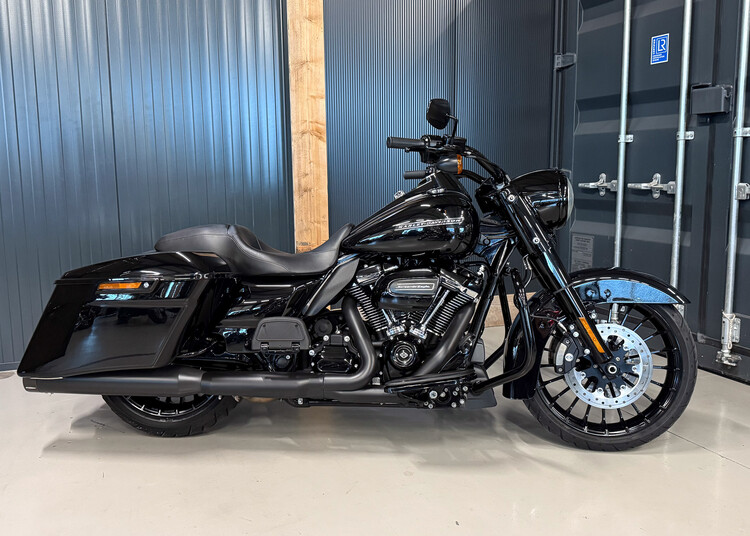 FLHRXS Roadking special 114 2019