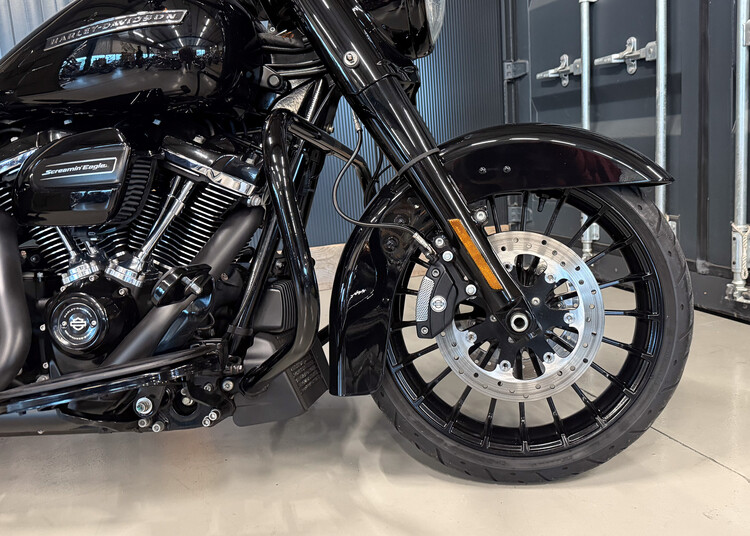 FLHRXS Roadking special 114 2019