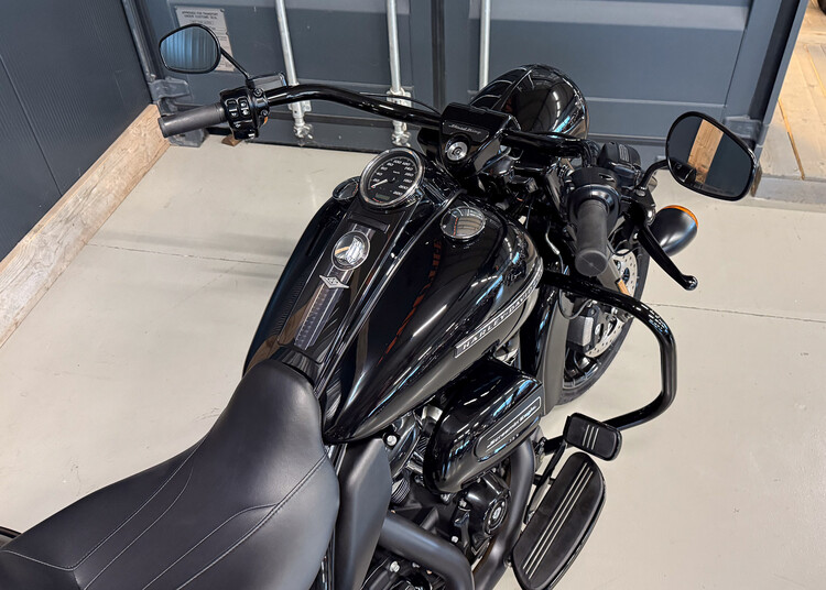 FLHRXS Roadking special 114 2019