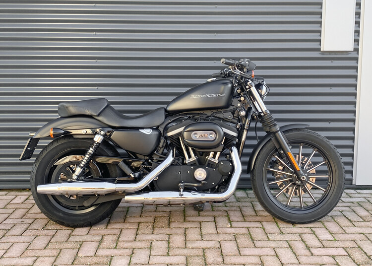Sportster Iron 2010 XL883N