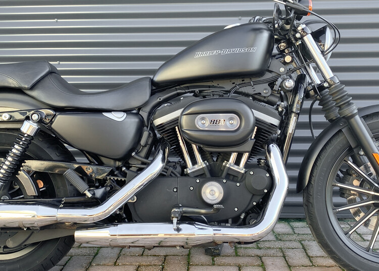 Sportster Iron 2010 XL883N