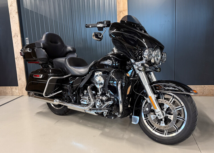 FLHTCU Electra Glide Ultra Classic 2015