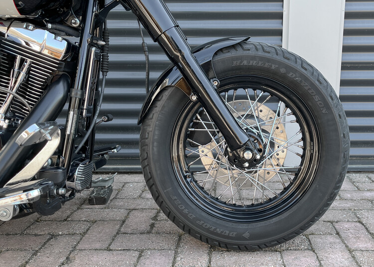 Heritage Softail Classic Bobberstyle FLSTC 2005