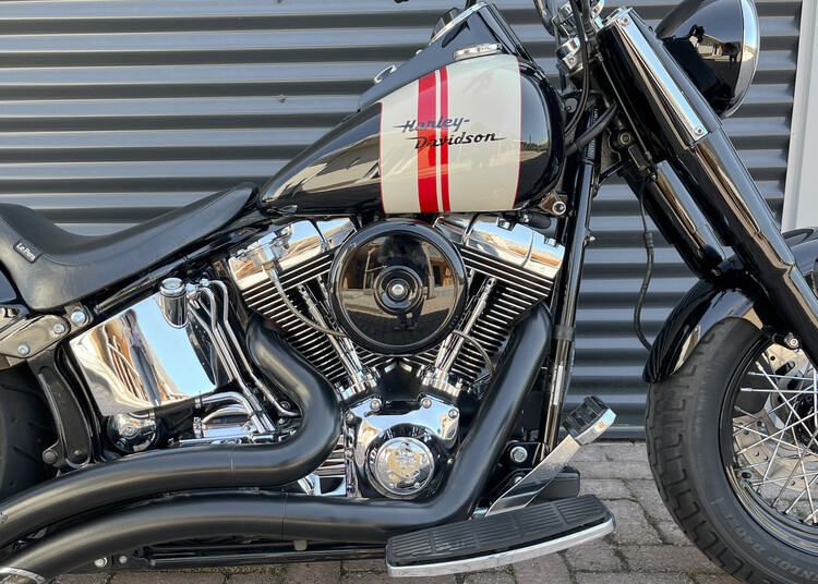 Heritage Softail Classic Bobberstyle FLSTC 2005