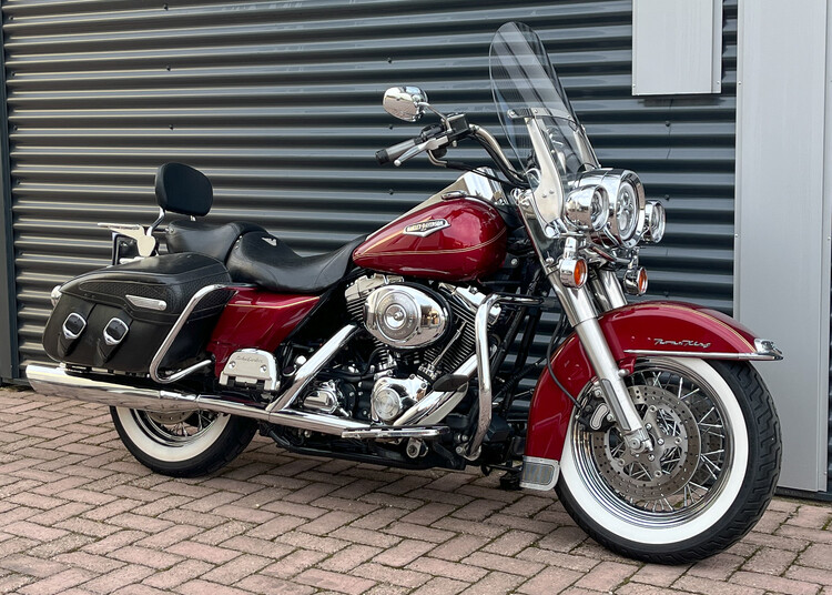 Road King FLHRCI 2005