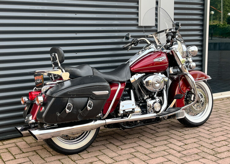 Road King FLHRCI 2005