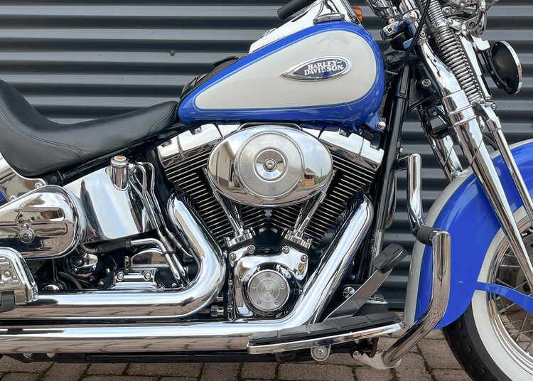 Heritage softail springer 2001 FLSTS