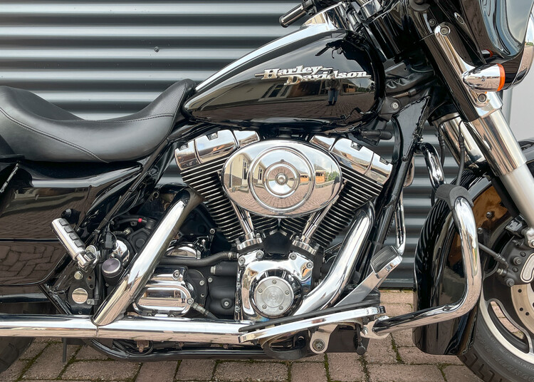 *Street Glide 2006 FLHX