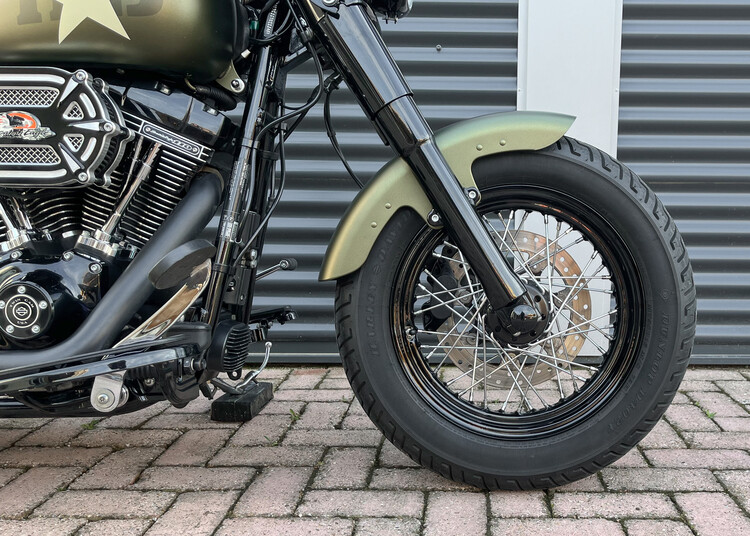 *Softail Slim S 2016 FLSS