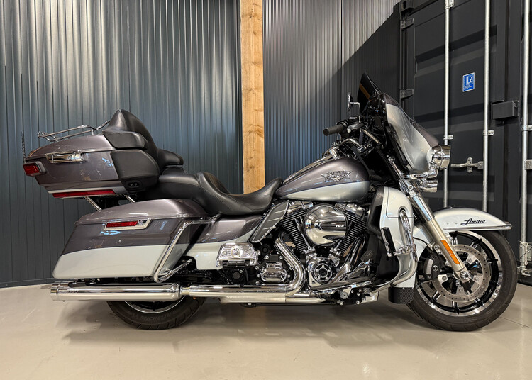 *FLHTK Electra glide ultra limited 2014