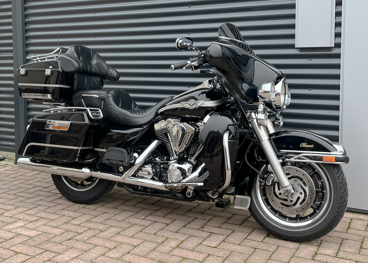 *Electra Glide Ultra Classic 2003 Anniversary