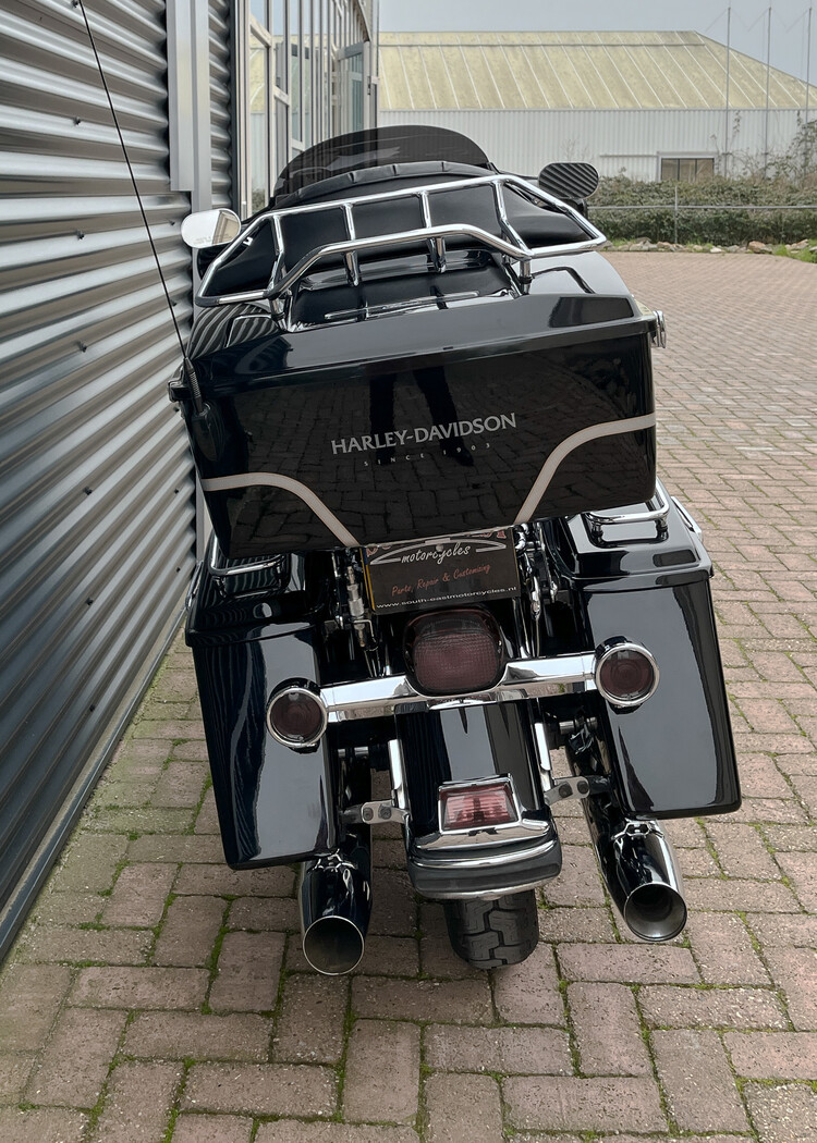 *Electra Glide Ultra Classic 2003 Anniversary