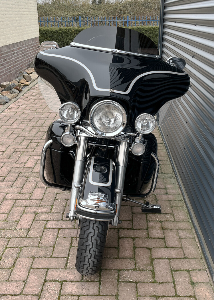 *Electra Glide Ultra Classic 2003 Anniversary