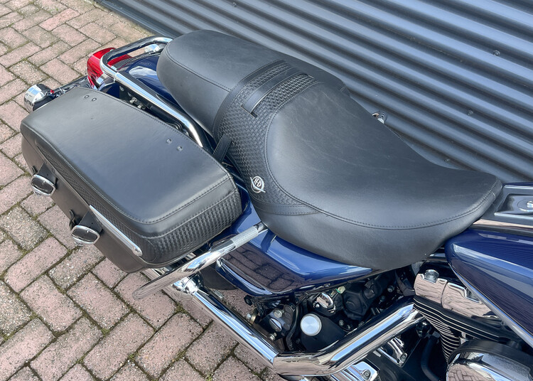 *Road King Classic FLHRCI 2000