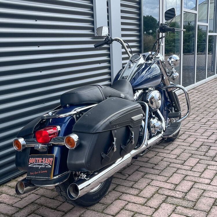 *Road King Classic FLHRCI 2000
