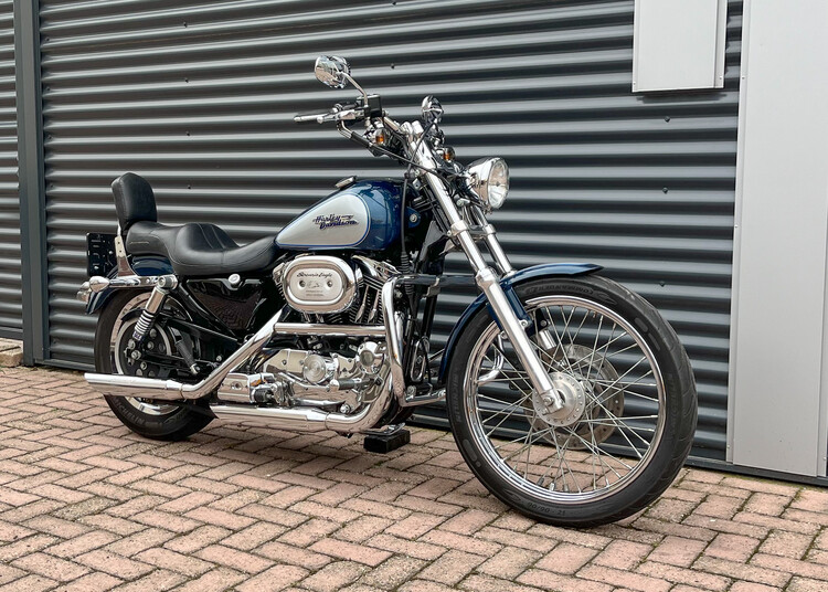 *Sportster XL1200C Custom 2001