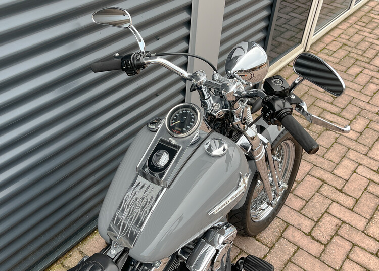 Heritage softail springer 2000 flsts