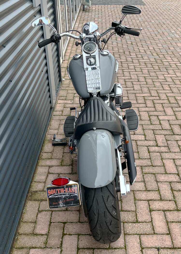Heritage softail springer 2000