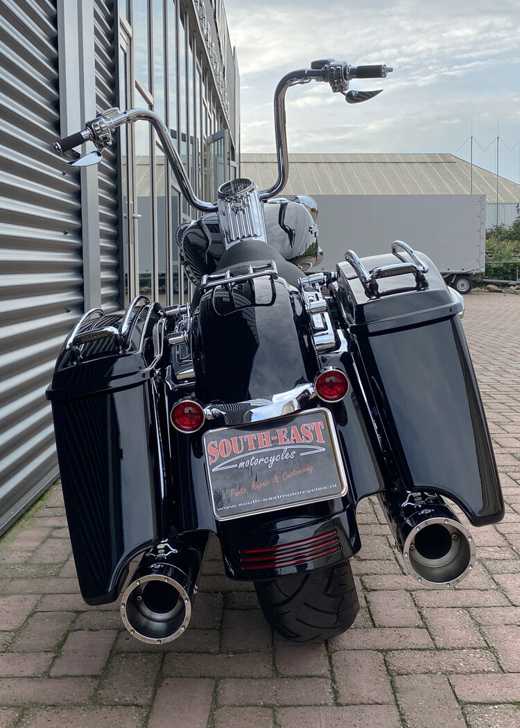 Road King Classic 2019 FLHRCI