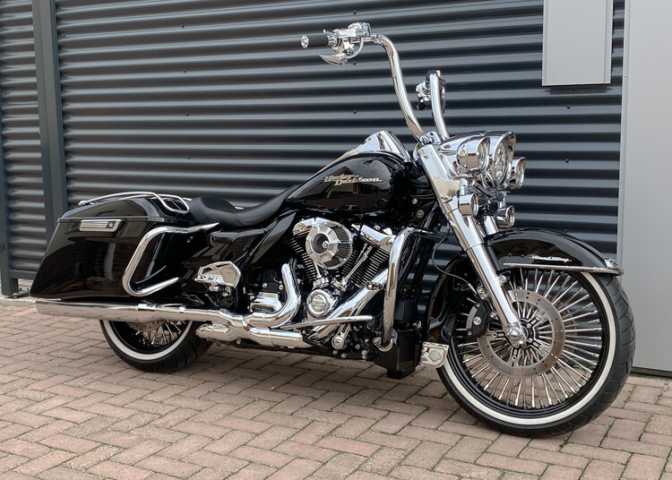 *Road King Classic 2019 FLHRCI