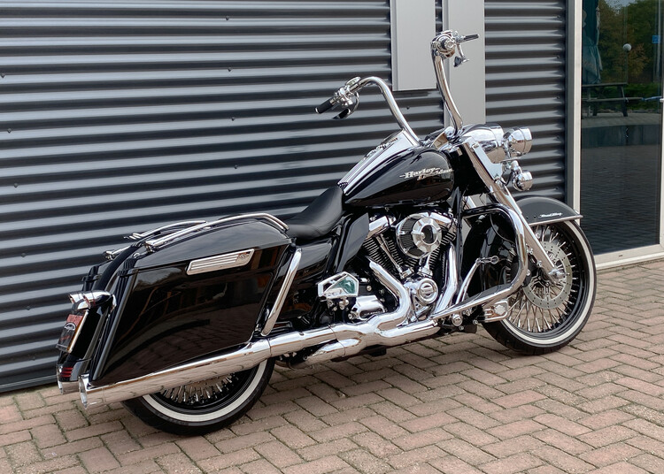 Road King Classic 2019 FLHRCI