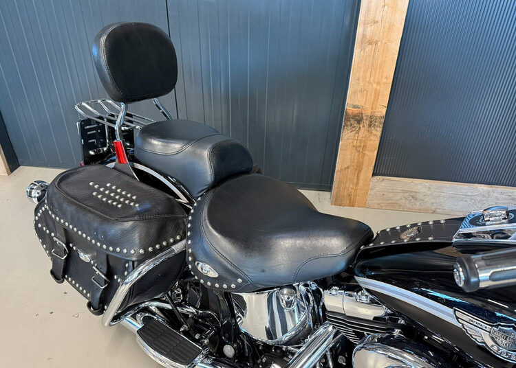 FLSTC Heritage Softail Classic 2003