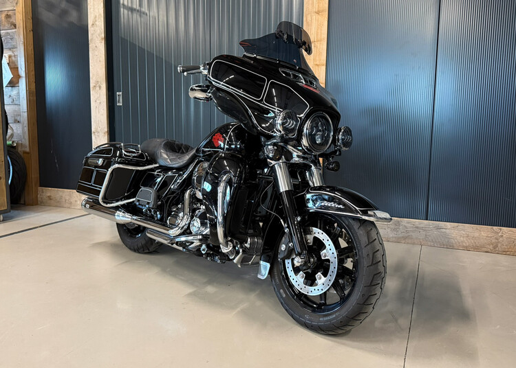 FLHTCU Electra Glide Ultra Classic 2016