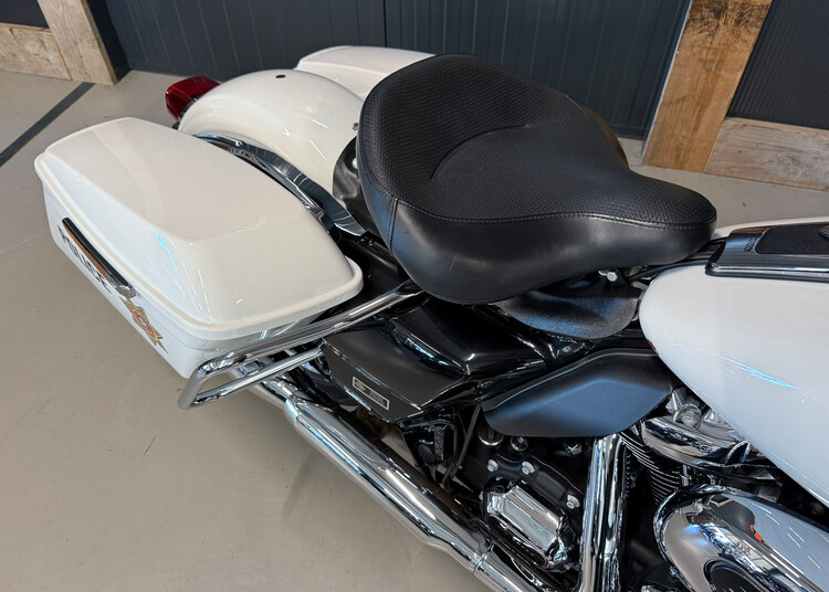 FLHTP Electra Glide Police 2018