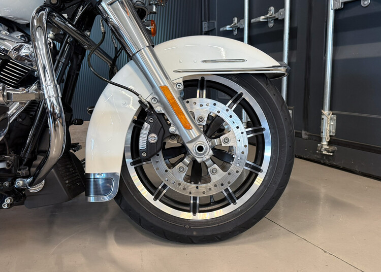 FLHTP Electra Glide Police 2018