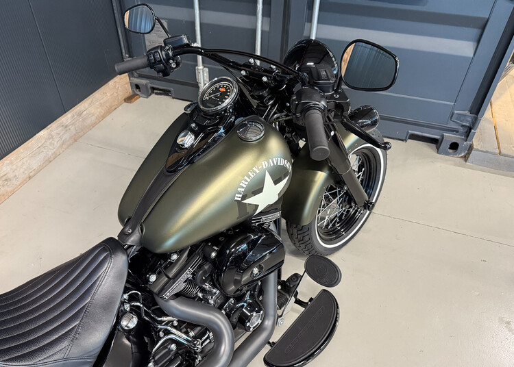 FLSS 2016 Softail Slim S